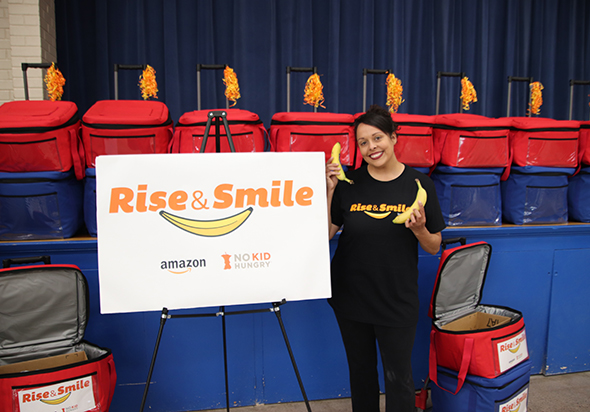 2018-10-24_Amazon-Rise&Smile_0029_590x412